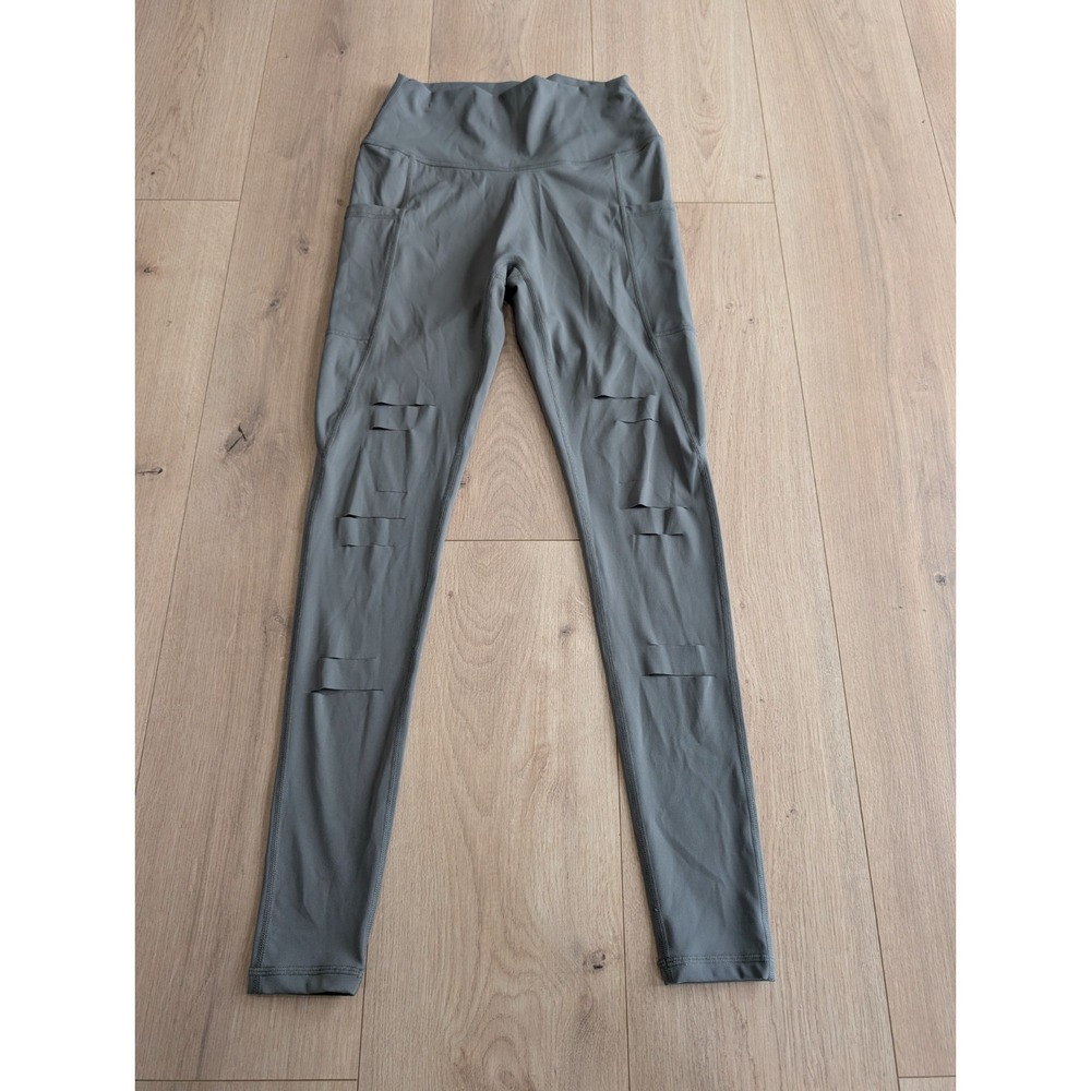 CVG Women's Squat Proof Leggings Size Small- Tear It Up 2.0 Dried Sage
